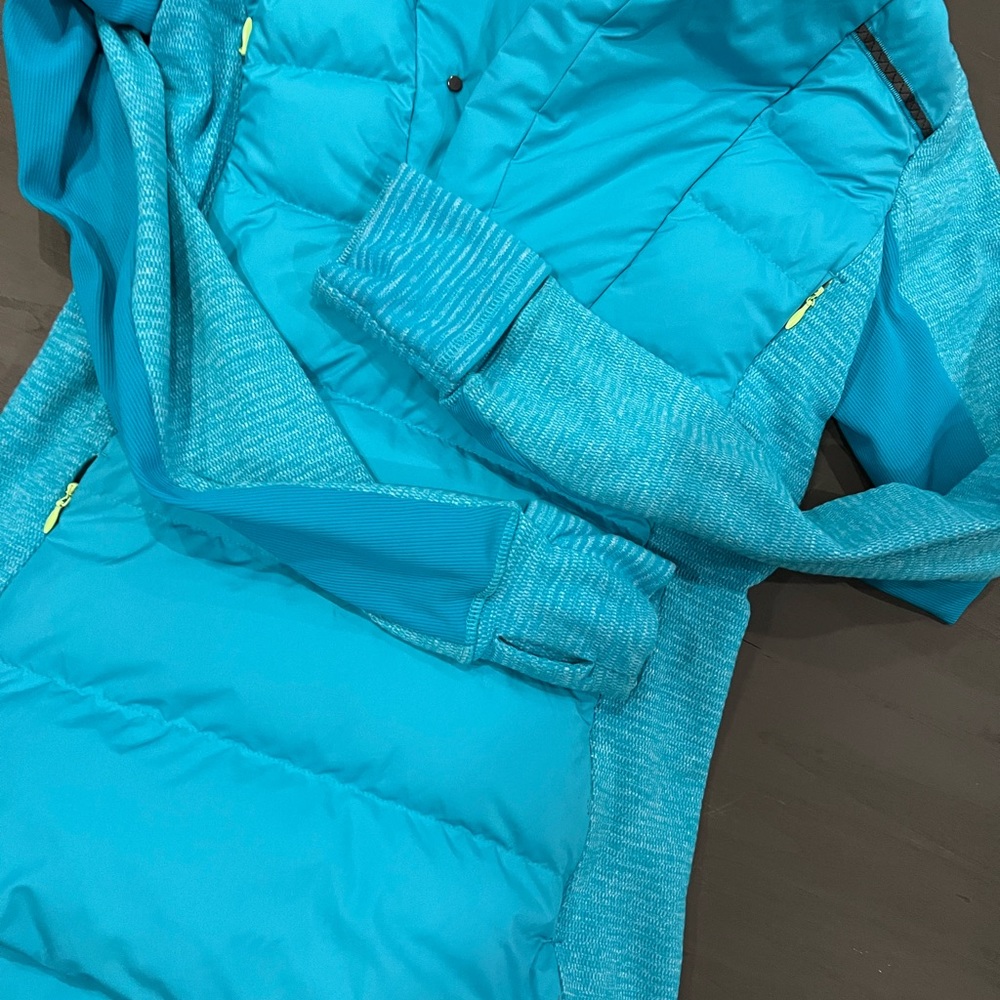 Lululemon Down Active Jacket Size 4 - image 6